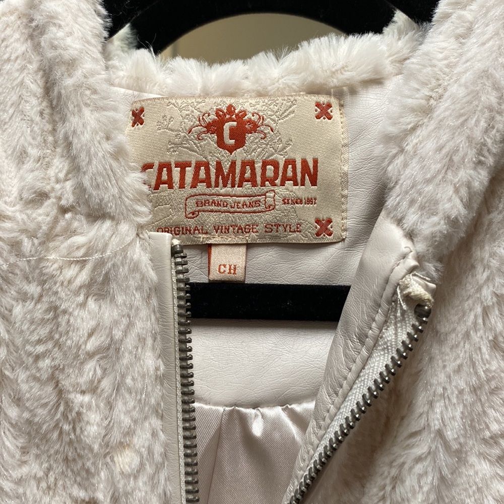 Catamaran vest - Picture 4 of 5